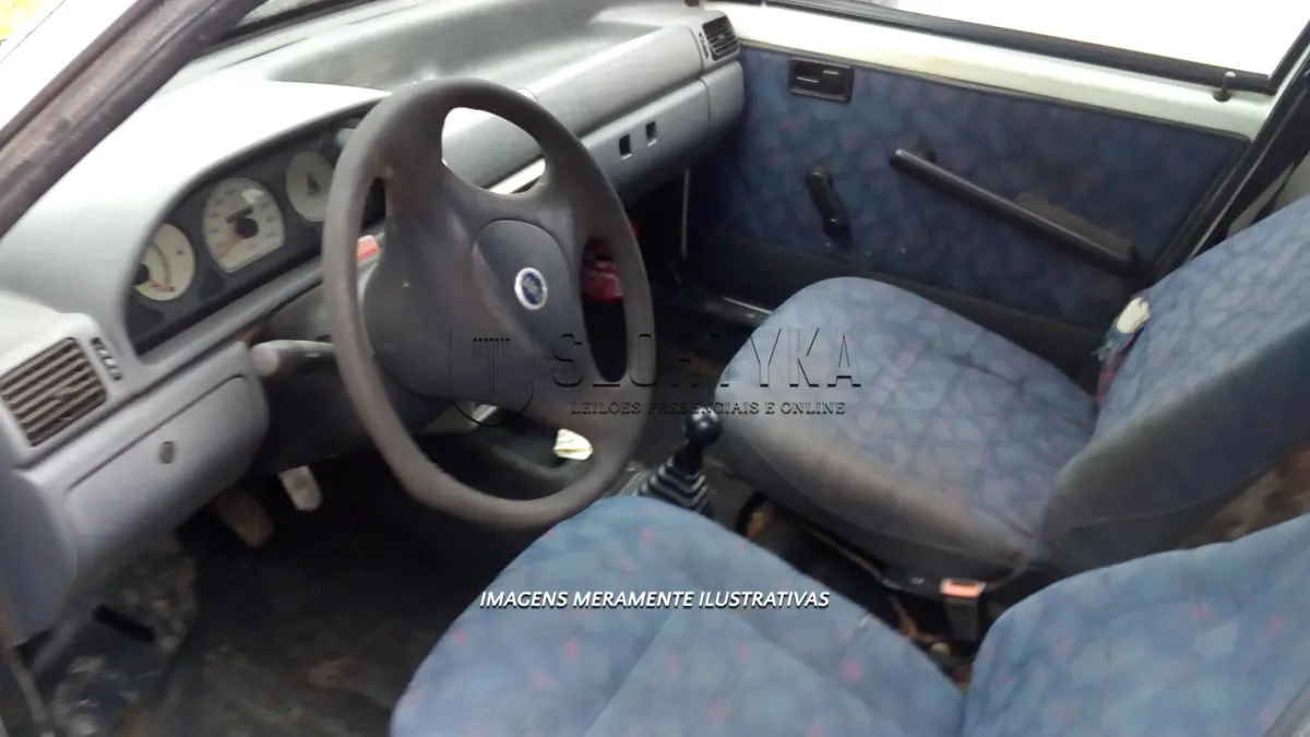 LOTE 082 - FIAT/UNO MILLE FIRE  IKC-3469 01-02