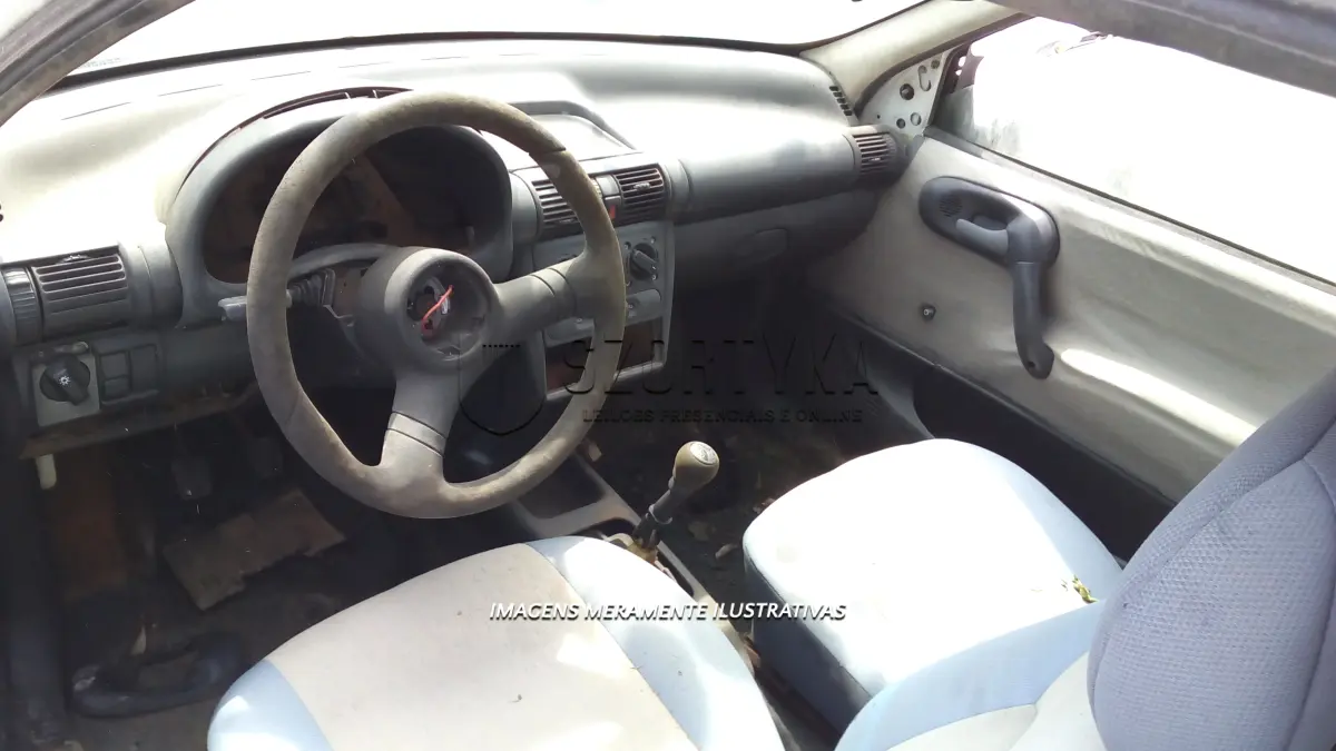 LOTE 013 - GM/CORSA ST PICK-UP IKN-1823 02-02