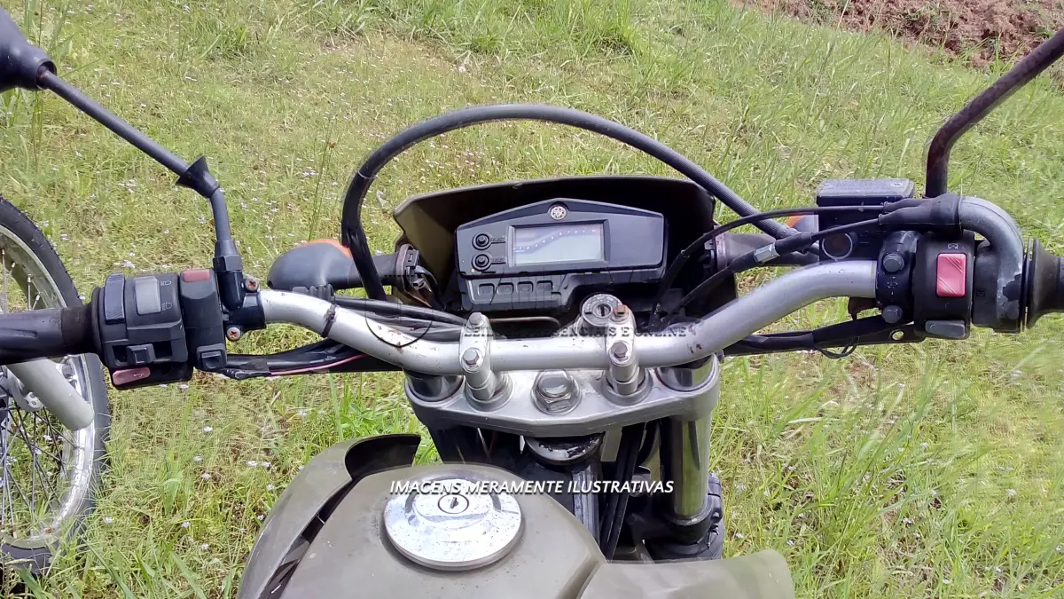 LOTE 075 - YAMAHA/LANDER XTZ 250  JBM-2970 09-09