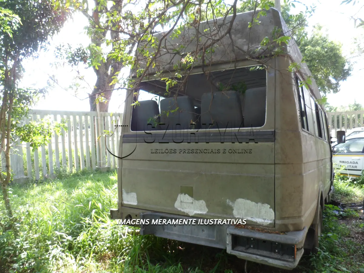 LOTE 036