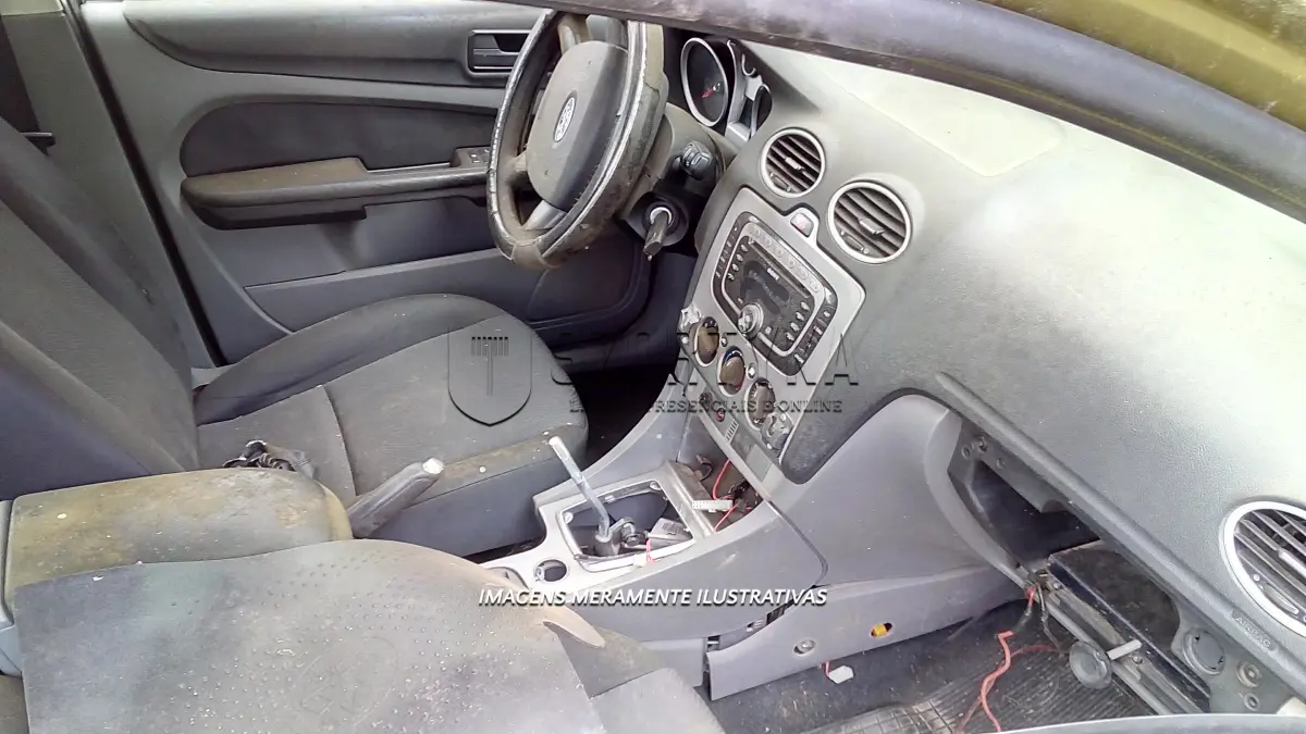LOTE 013 - FORD FOCUS 2.0L.