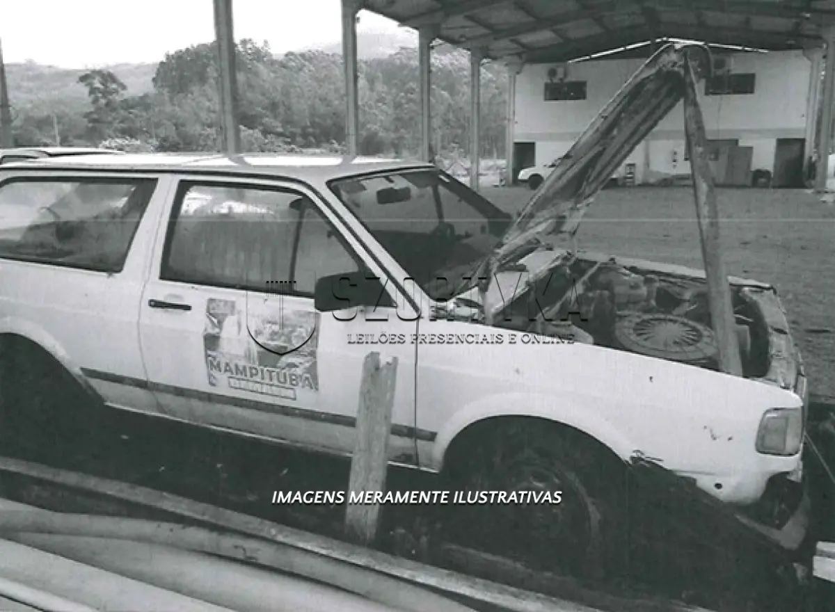 LOTE 001 - VW/PARATI CL.