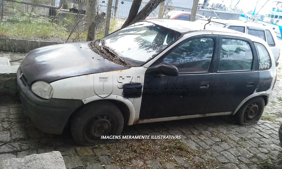 LOTE 004 - GM/CORSA GL.