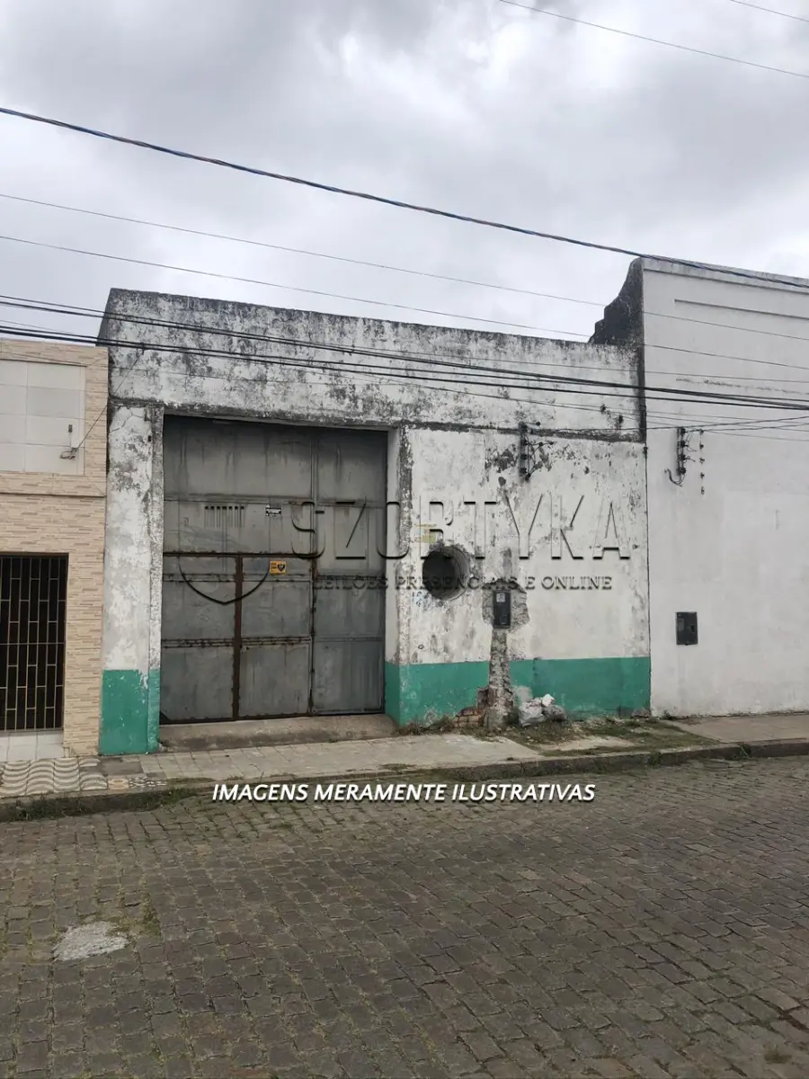 LOTE 002 - Imóvel localizado na rua Coronel Sampaio nº 126, Rio Grande/RS.