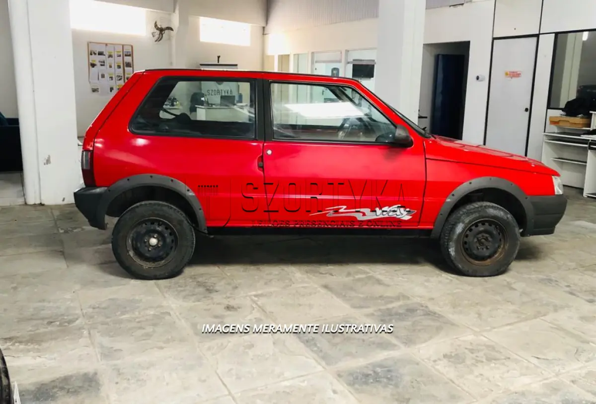 LOTE 001 - VEÍCULO FIAT UNO, PLACAS ITY6153, COR VERMELHA, ANO/MOD 2013/2013