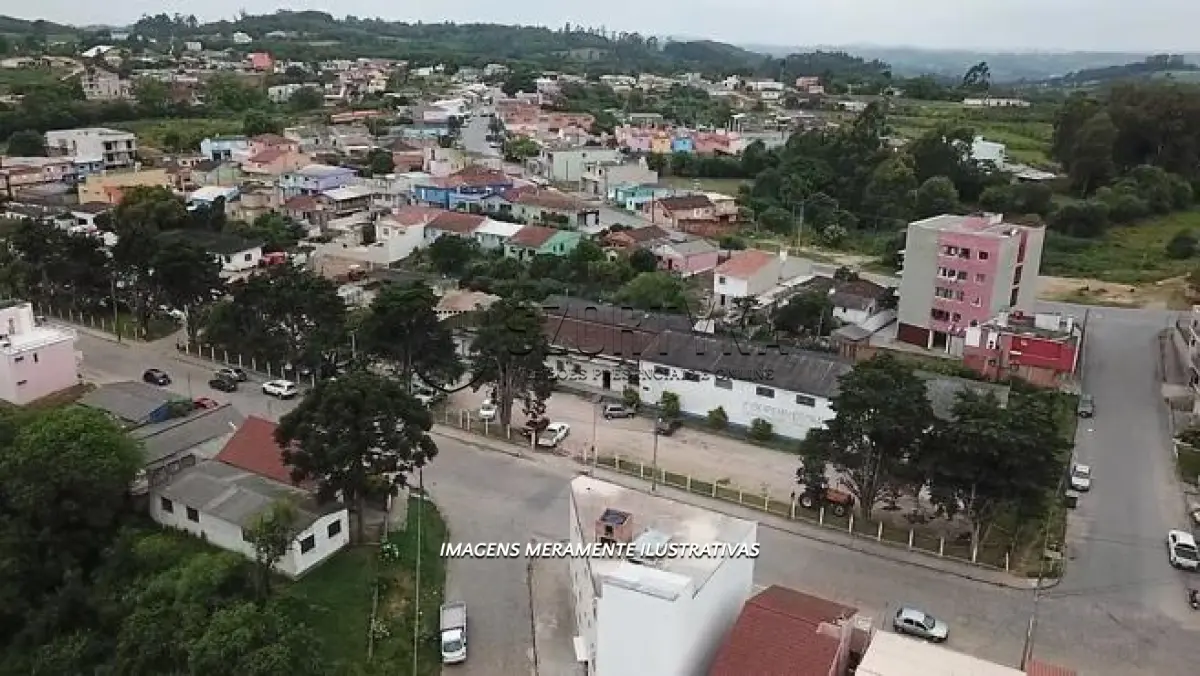 LOTE  - UM EXCELENTE IMÓVEL COMERCIAL NA CIDADE DE CANGUÇU/RS