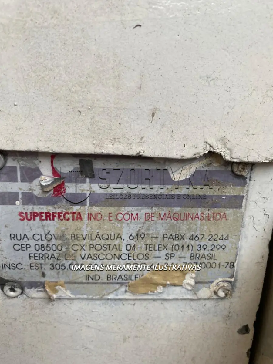 LOTE  - UMA AMASSADEIRA MARCA SUPERFECTA, CAPACIDADE PARA 50KG TRIFÁSICA