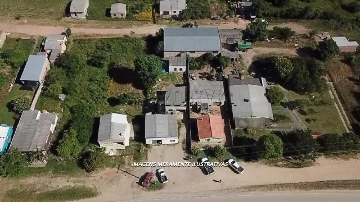 LOTE  - UM IMÓVEL EM HERVAL/RS COM 590,18m²