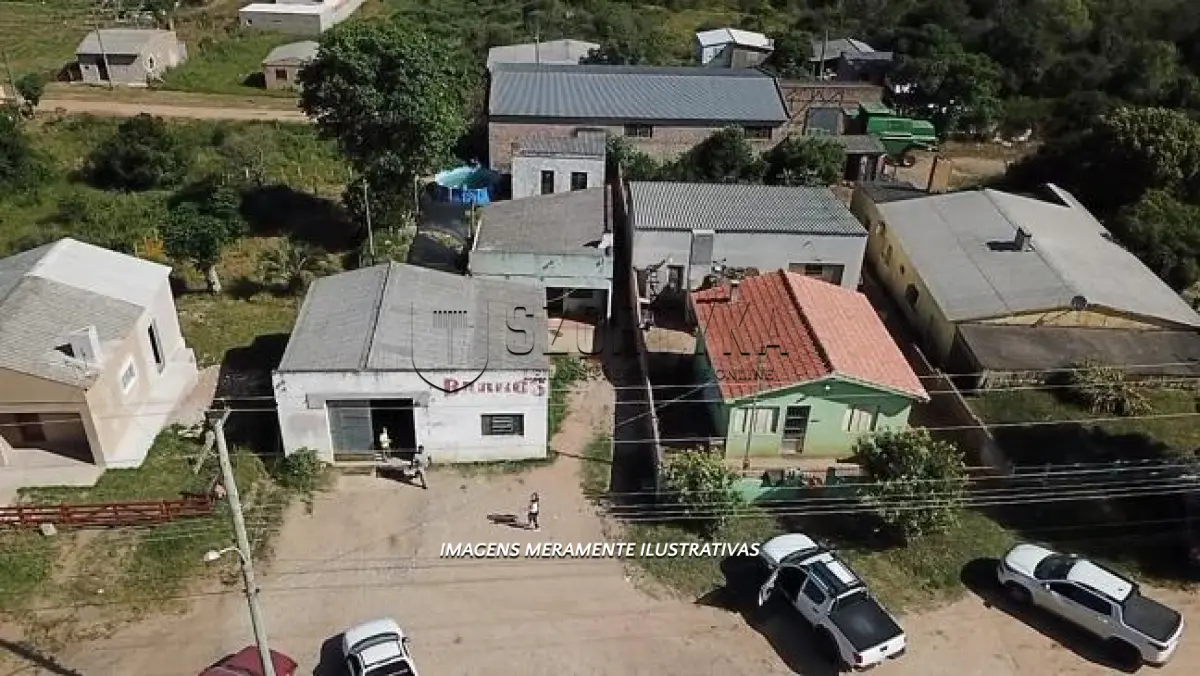 LOTE  - UM IMÓVEL EM HERVAL/RS COM 590,18m²