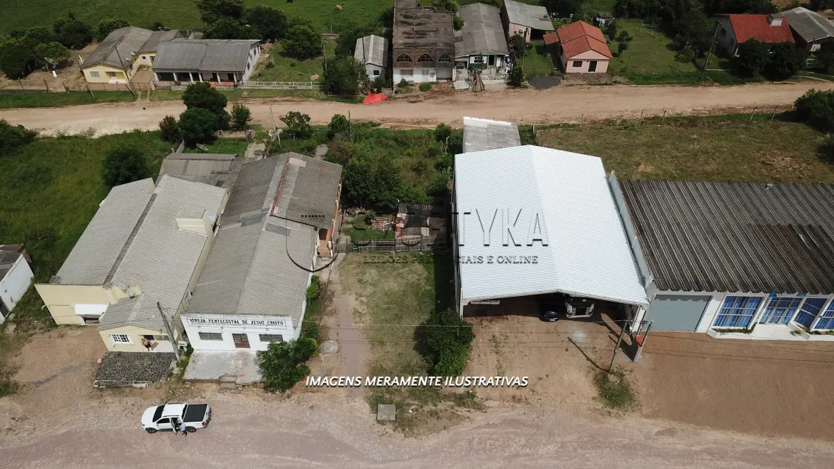 LOTE  - UM IMÓVEL NA RUA DO TURISMO, CRISTAL/RS COM 279,60m²