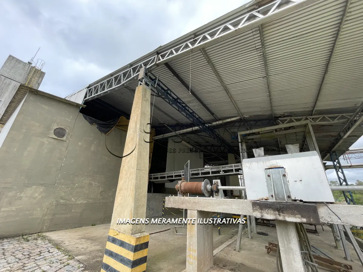LOTE 001 - COMPLEXO INDUSTRIAL EM MORRO REDONDO
