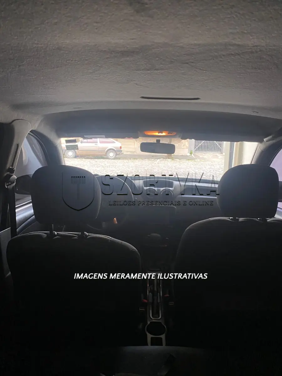 LOTE 001 - UM  RENAULT/DUSTER 4X2, 2013