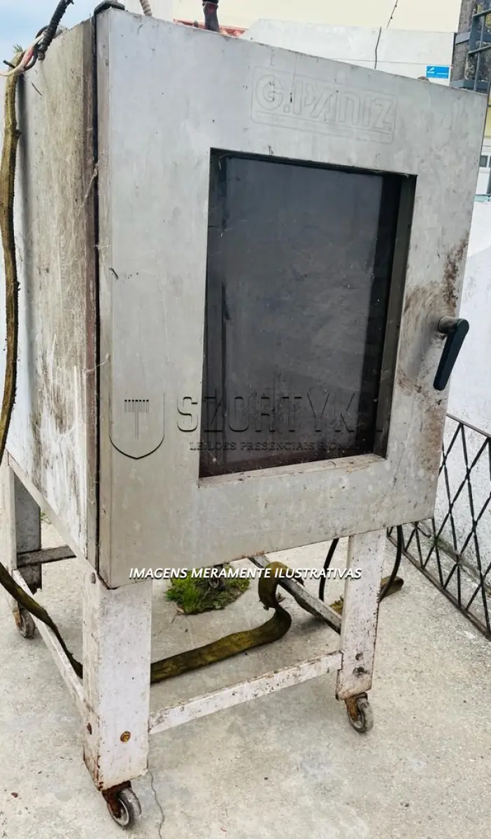 LOTE 003 - FORNO ELÉTRICO, TRIFÁSICO, MARCA G PAZIN, 08 ESTEIRAS