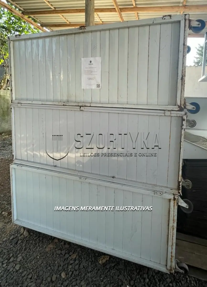 LOTE 002 - 08 ARMÁRIOS VERTICAIS, ESTRUTURA METÁLICA
