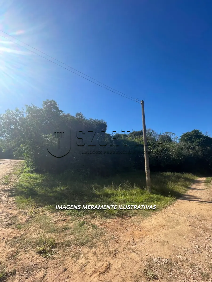 LOTE 001 - UM TERRENO EM CRISTAL COM 300M²