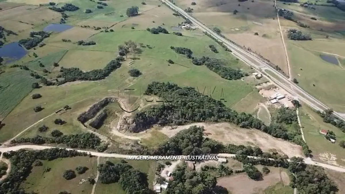 LOTE 001 - UMA FRAÇÃO DE TERRAS COM 05HA. 05A. e 33CA, CONTENDO UMA MINA, EM SÃO LOURENÇO DO SUL