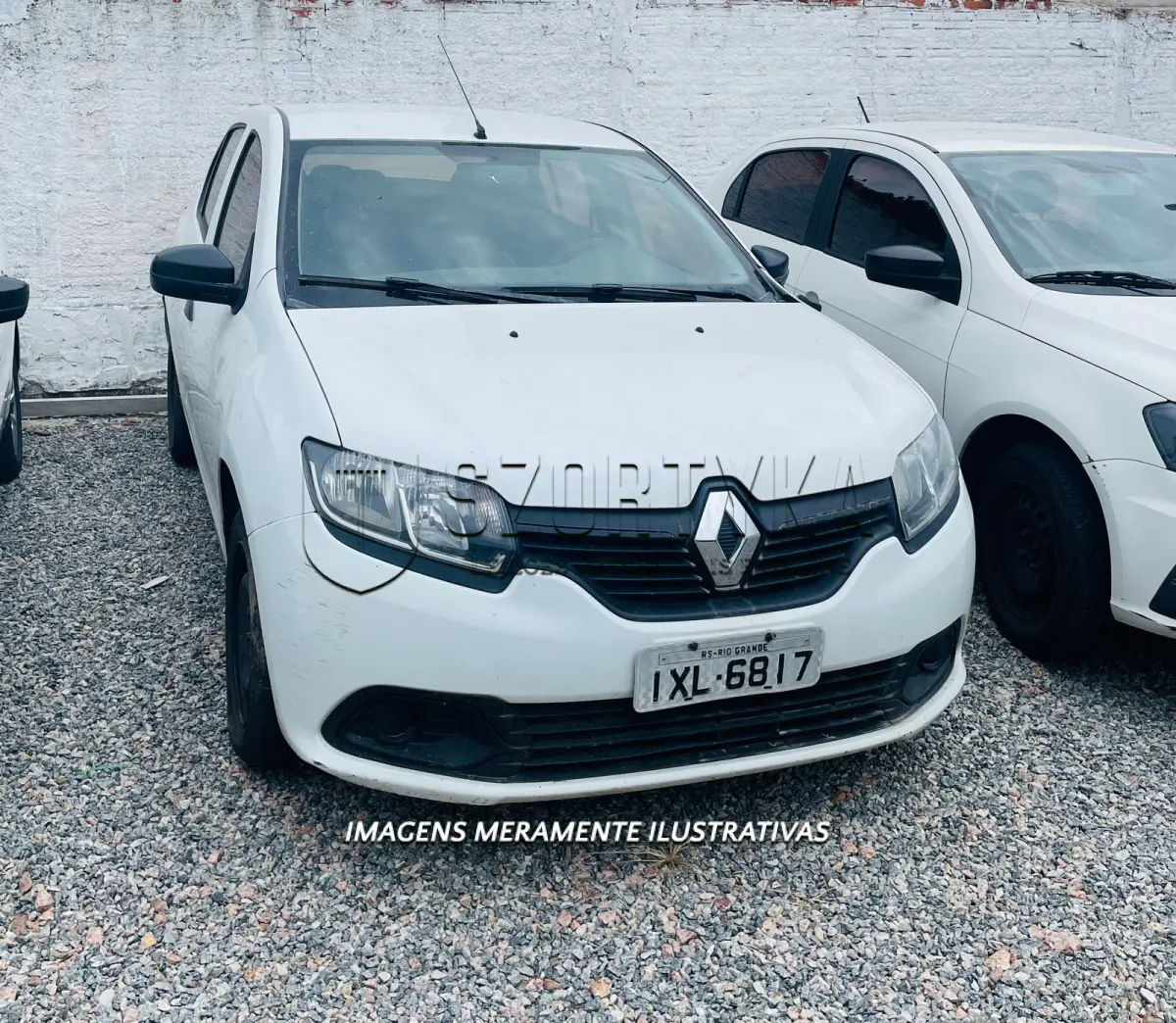 LOTE 008 - RENAULT/LOGAN, placas IXL6817, cor branca, ano/mod 2016/2016