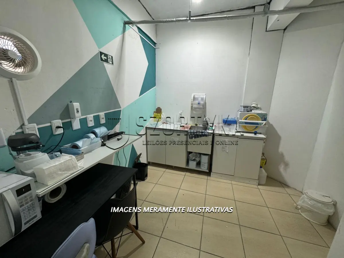 LOTE 001 - ÓTIMO IMÓVEL COMERCIAL E RESIDENCIAL EM PELOTAS