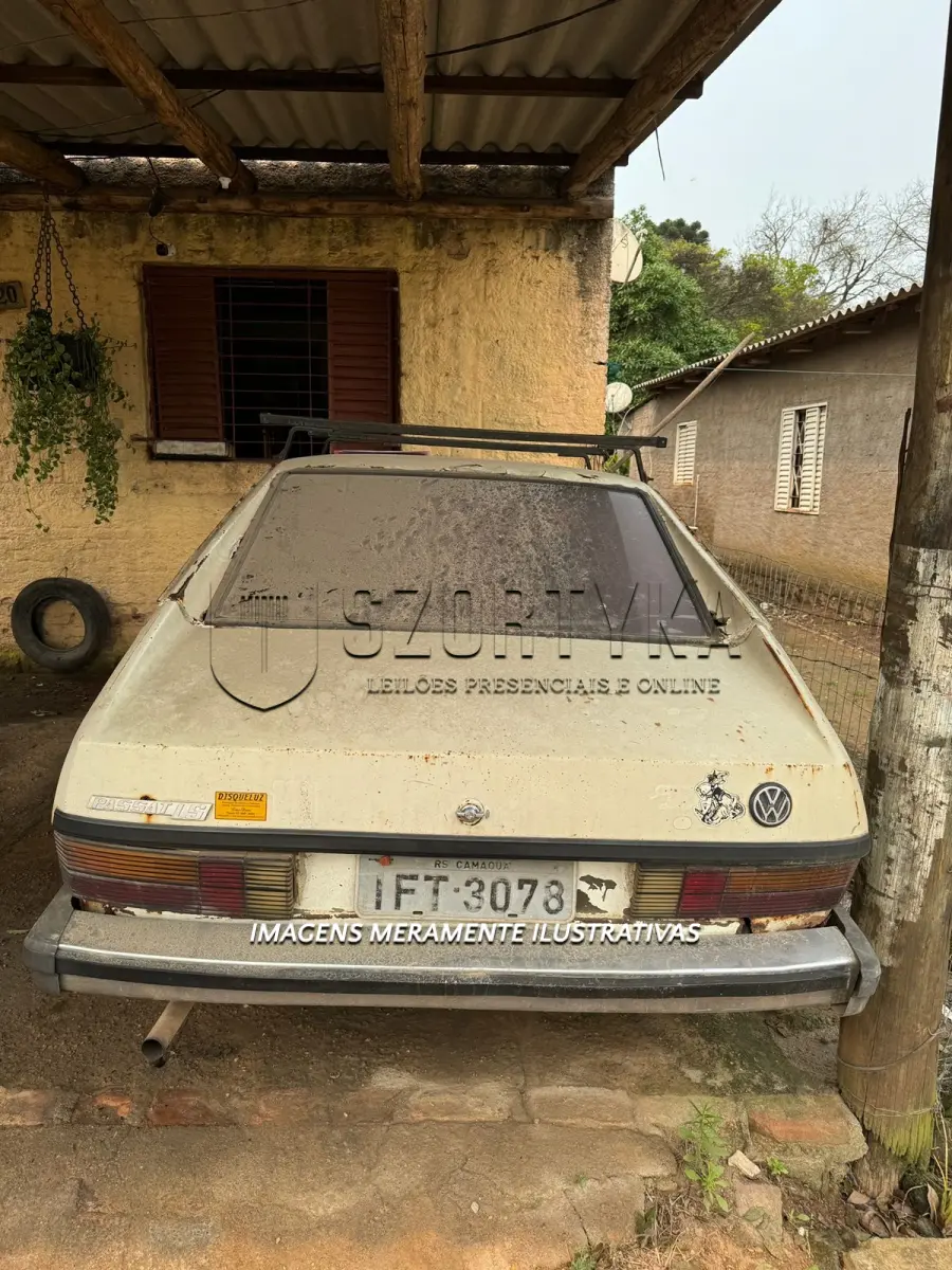LOTE 001 - VW/PASSAT LE, 1989