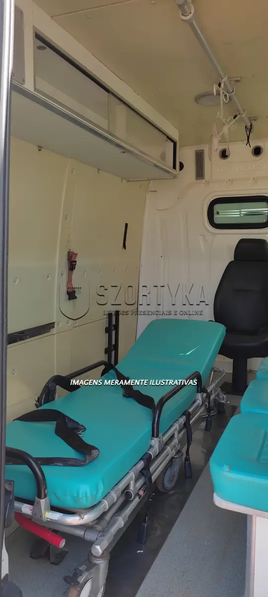 LOTE 004 - Renault, Master 2.3 dCi Grand Furgão 16v, 2014/2015
