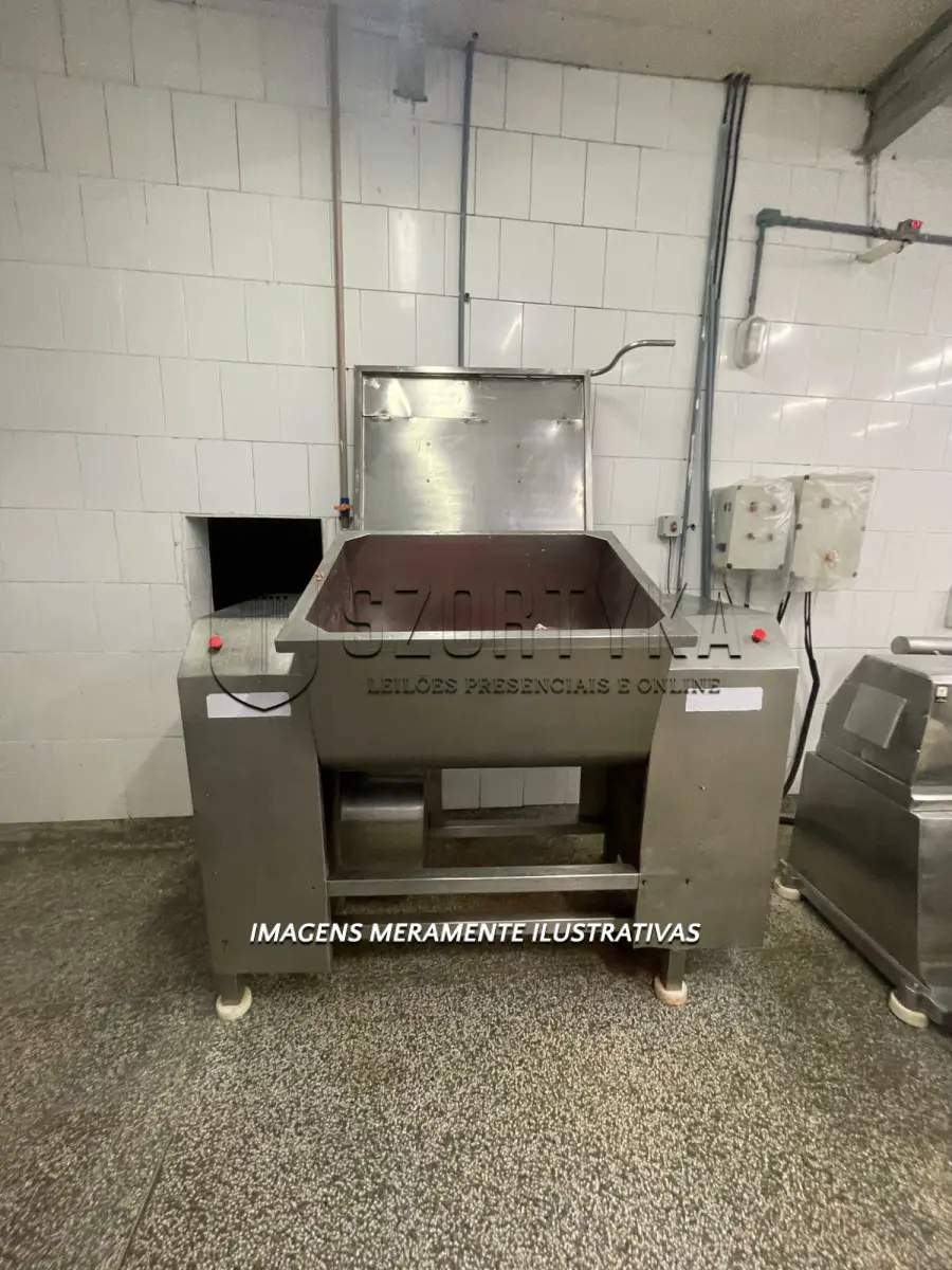 LOTE 001 - 01 (um) Misturador   de   Carne, em   inox