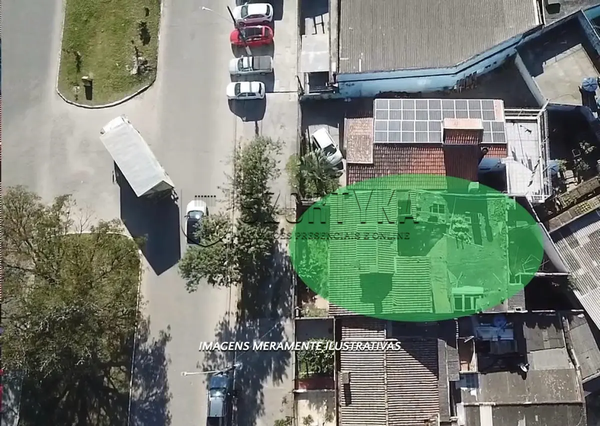LOTE 001 - UM IMÓVEL COM  220,95M², NA AV. SÃO FRANCISCO DE PAULA EM PELOTAS