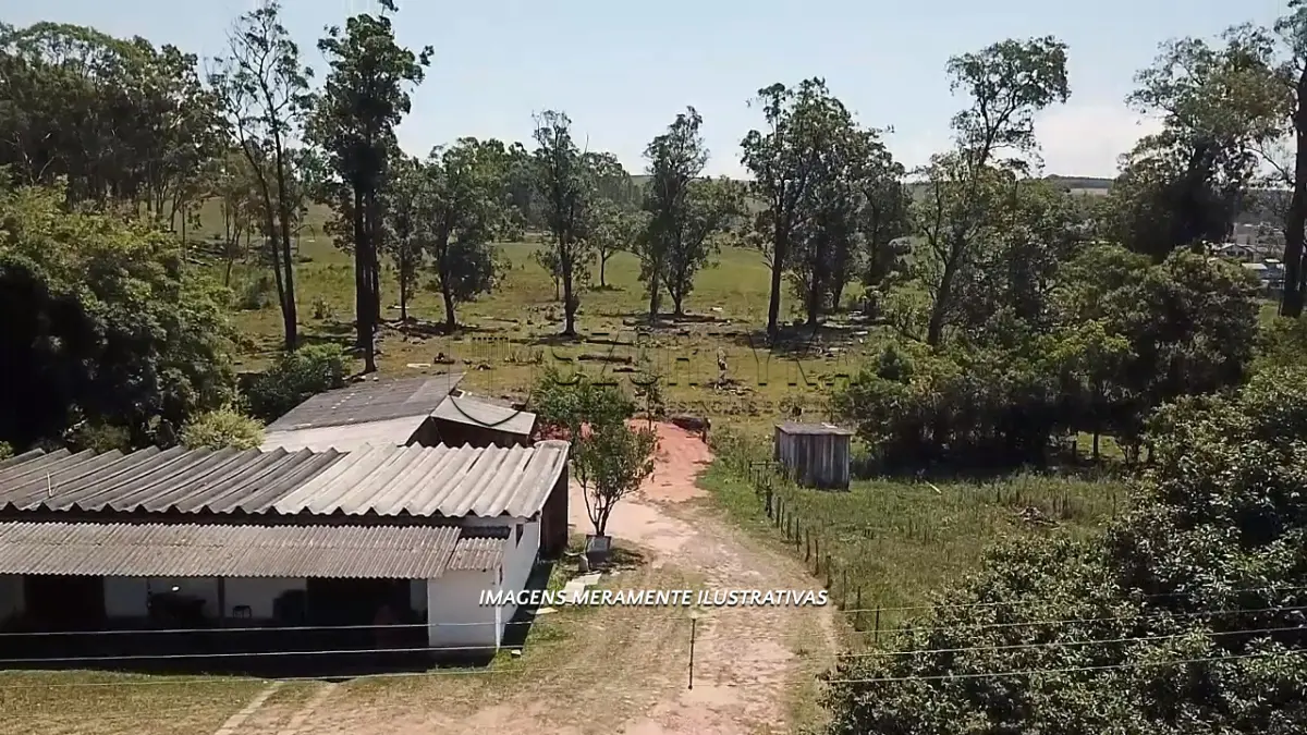 LOTE 008 - ÁREA PÚBLICA MATRICULA N°13.682