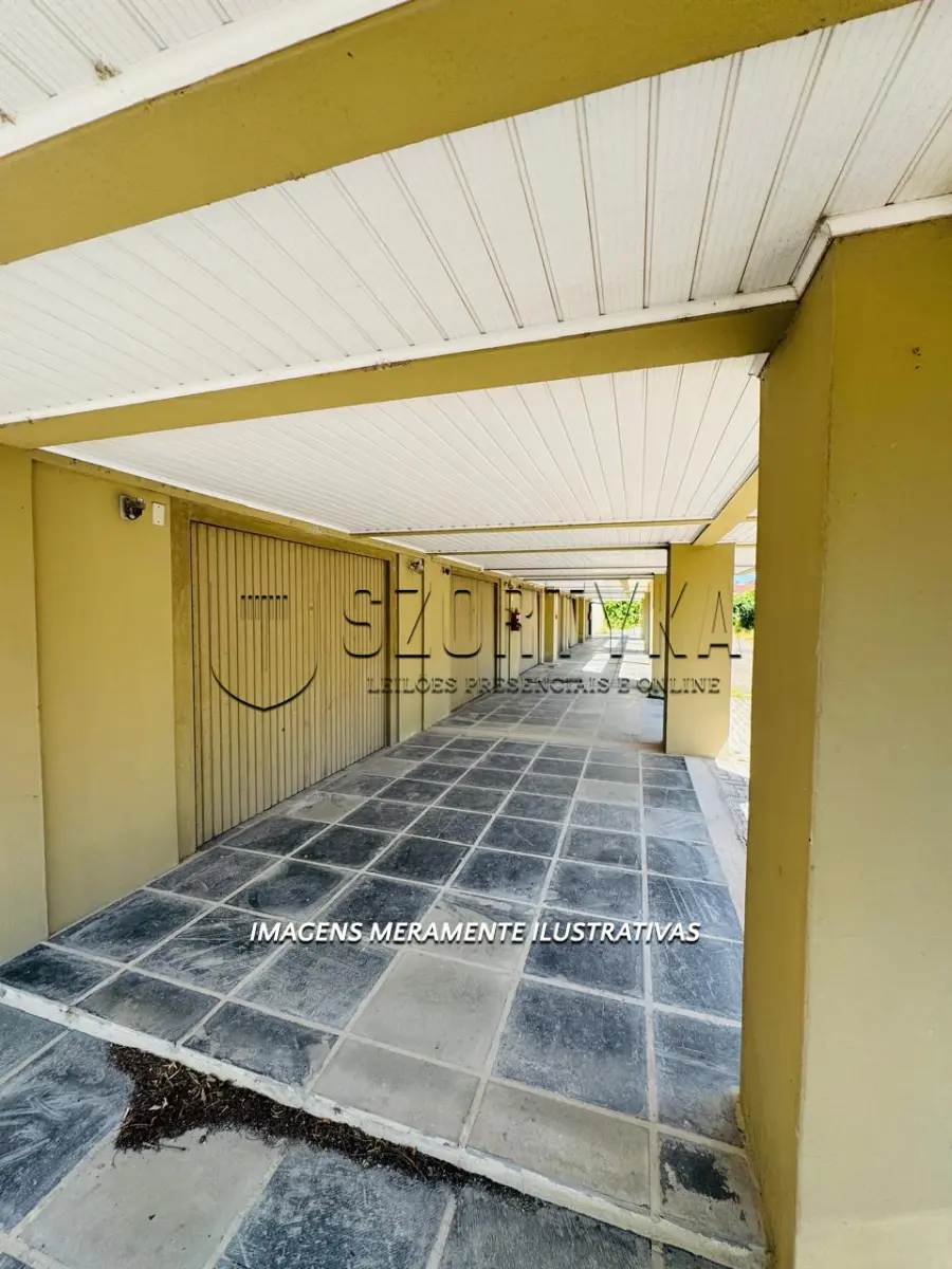 LOTE 001 - ÓTIMO IMÓVEL NA AV. FERREIRA VIANA EM PELOTAS