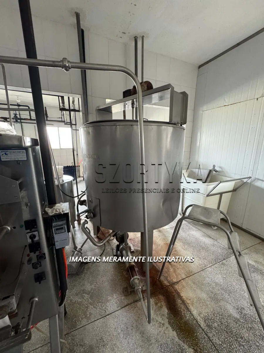 LOTE 001 - Tanque inox para fabricação de iogurte marca TECNOINOX