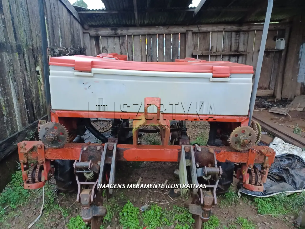 LOTE 007