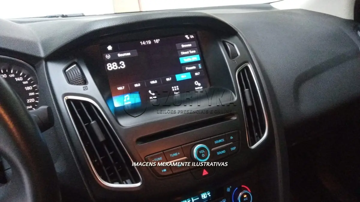 LOTE 008 - VEÍCULO FORD/FOCUS FASTBACK SE/SE PLUS FLEX 2.0 AUT.,  ANO/MODELO 2018, COR PRETA, PLACAS IYL 1874.