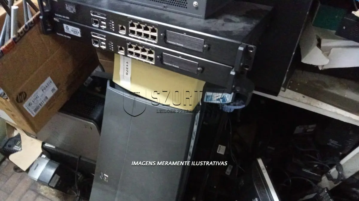 LOTE 015 - LOTE DE EQUIPAMENTOS DE INFORMÁTICA