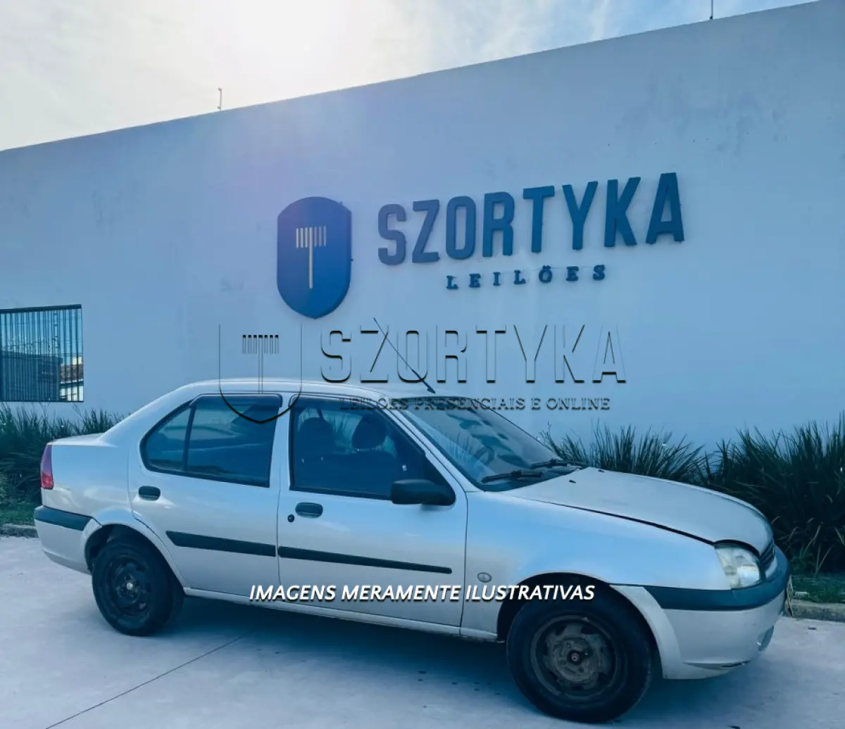 LOTE 001 - FORD FIESTA STREET,  2001/2002