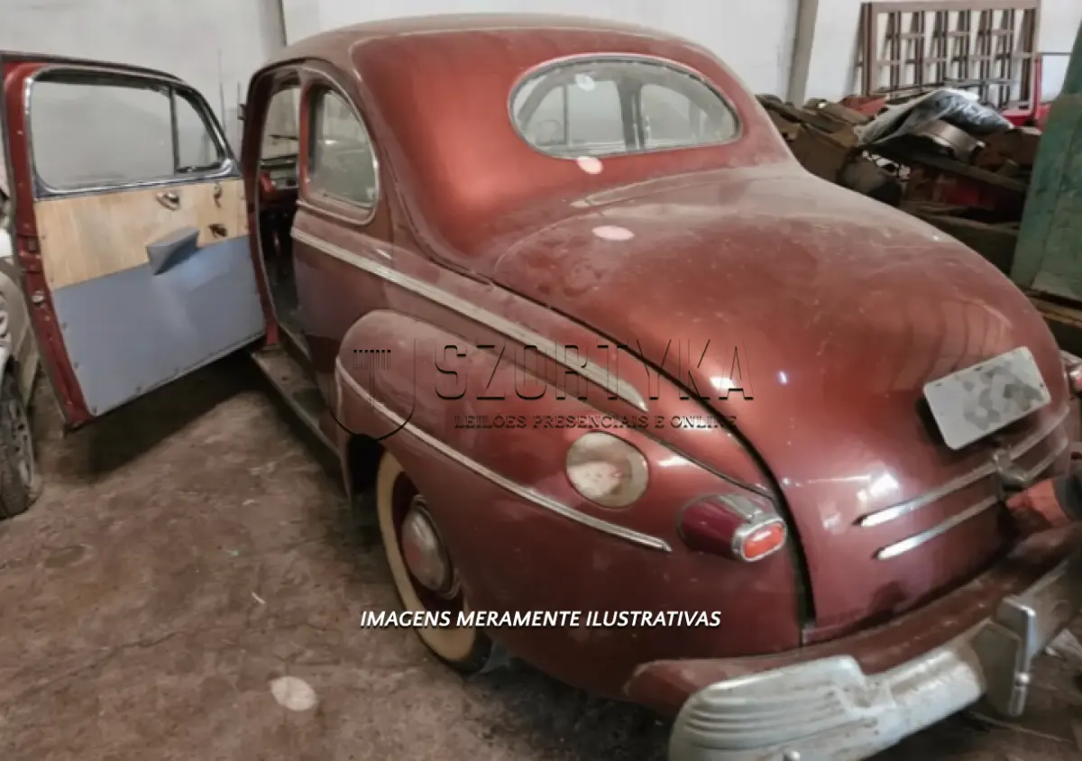 LOTE 001 - IMP/FORD COUPÊ 1946