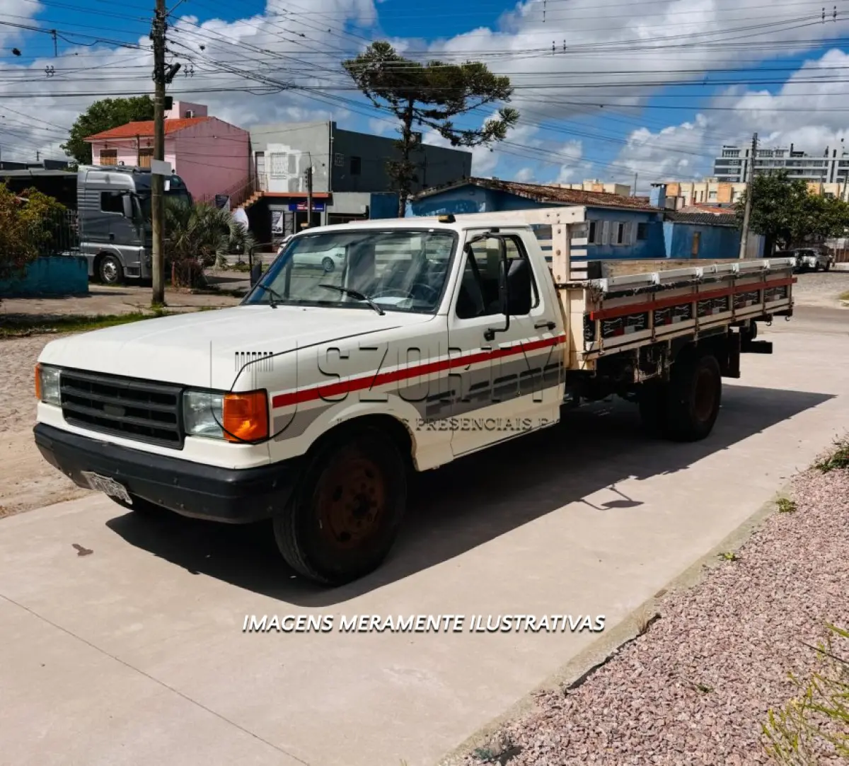 LOTE 001 - FORD F4000, 1993
