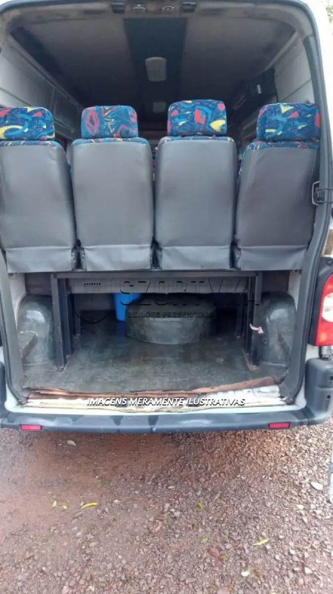 LOTE 006 - VEÍCULO RENAULT/MASTER SITNEI PLACAS ITN1124 ANO/MOD 2012/2013, COR BRANCA.
