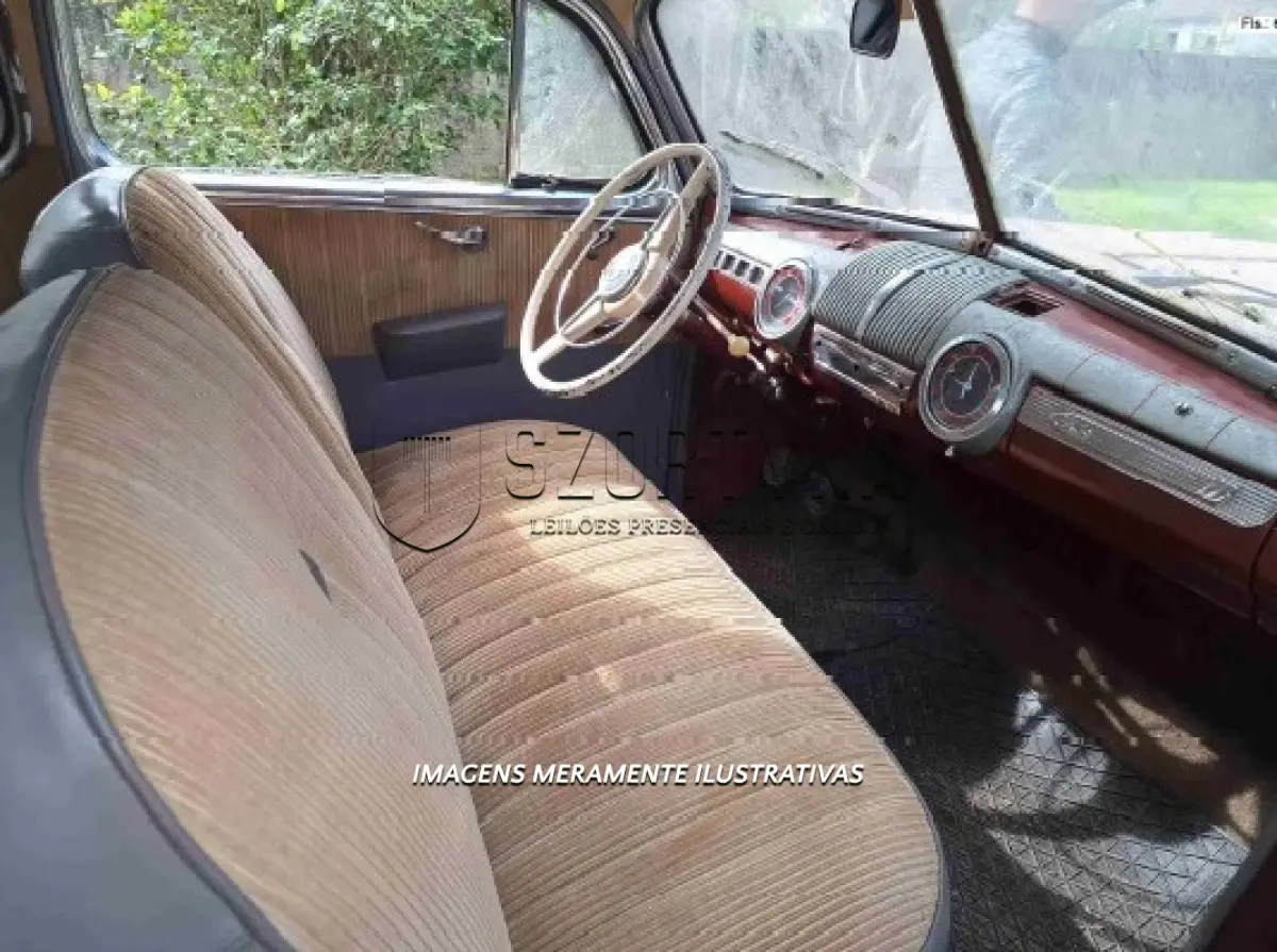 LOTE 001 - IMP/FORD COUPÊ 1946