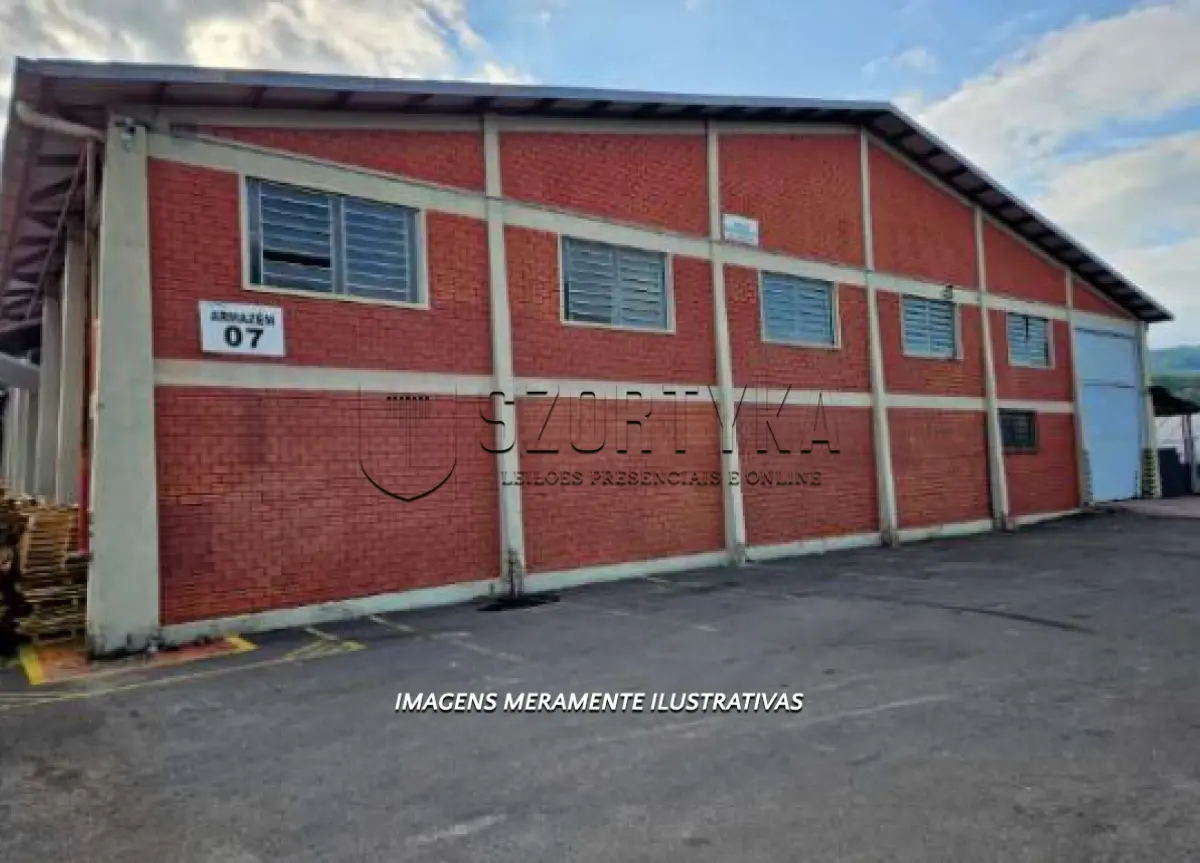 LOTE 001 - UM COMPLEXO INDUSTRIAL COM 52.071,98M² NA RS 239, EM CAMPO BOM