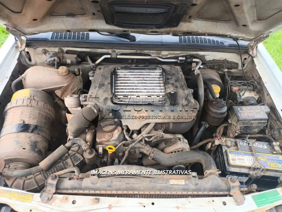 LOTE 025 - NISSAN/FRONTIER 4X4 SE - PLACA: IMW8963