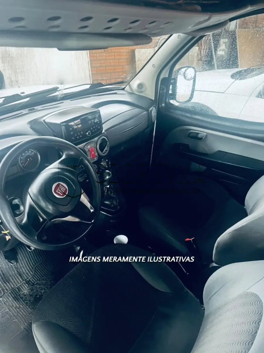 LOTE 023 - FIAT DOBLO ESSENCE 1.8, ANO/MOD 2014, placas IVW3277