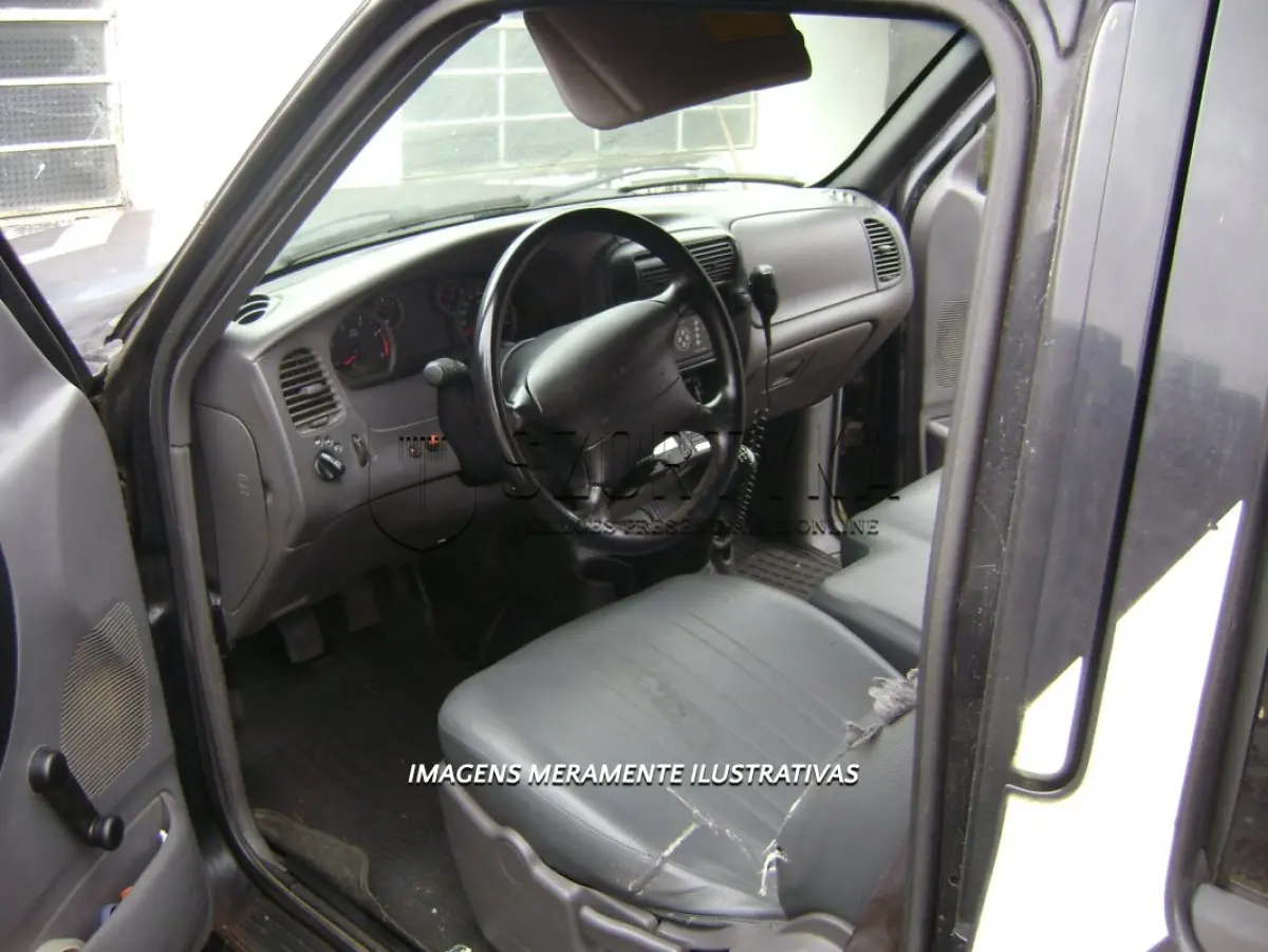 LOTE 029 - I/FORD RANGER XL 13P - PLACA: IPS5818
