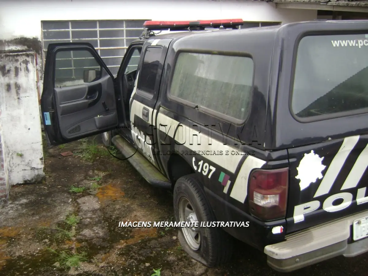 LOTE 029 - I/FORD RANGER XL 13P - PLACA: IPS5818