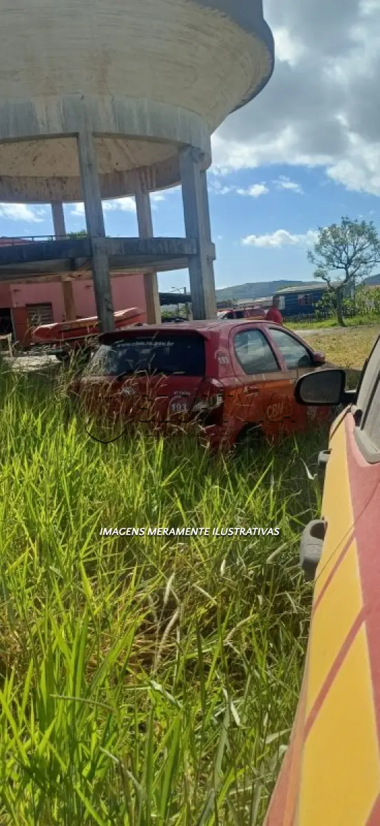 LOTE 007 - TOYOTA/ETIOS HB X VSC MT - PLACA: IZC4H90