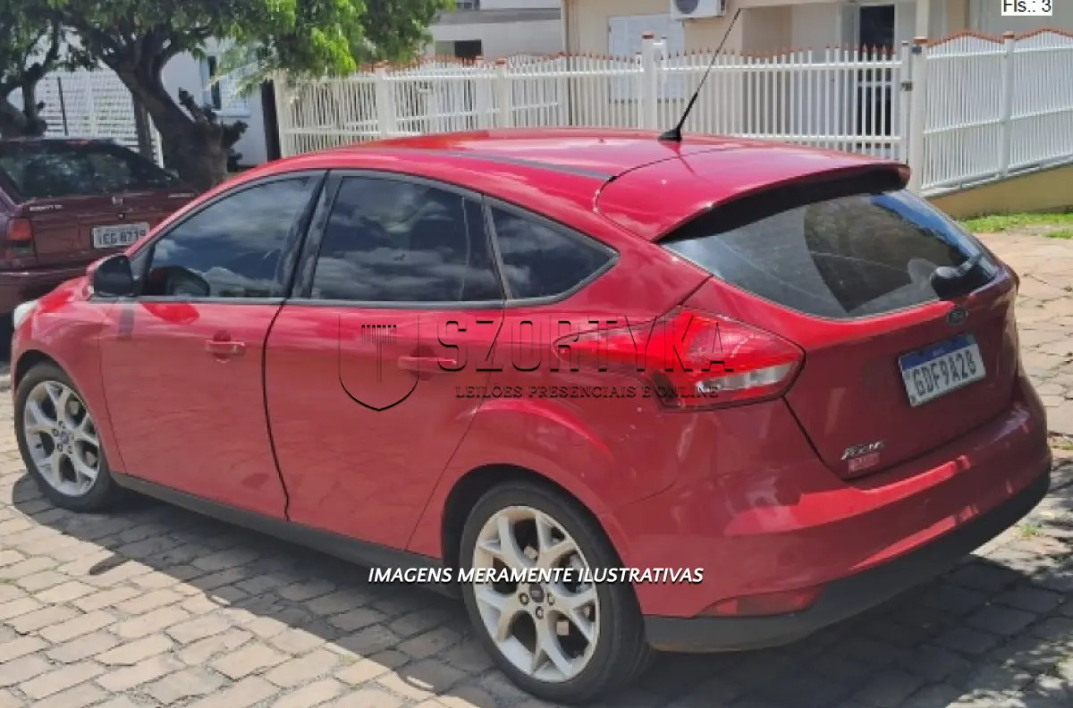 LOTE 001 - Veículo Ford/Focus SE, 1.6, placa GDF9A28, ano/modelo 2016, cor vermelha, Renavam nº 01098488560
