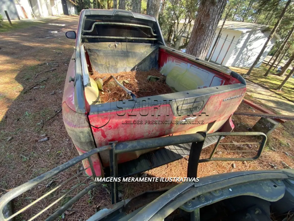 LOTE 004 - CHEVROLET/MONTANA LS - PLACA: ITA5732