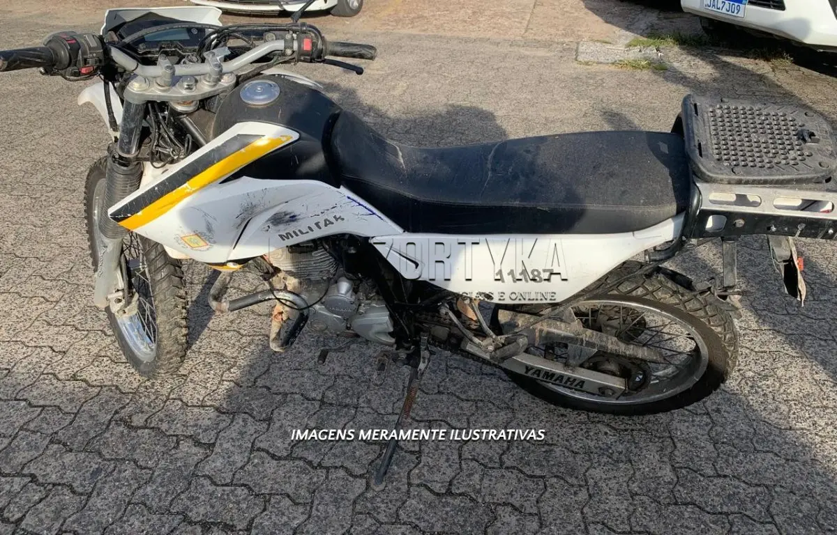 LOTE 002 - YAMAHA/XTZ 250 LANDER - PLACA: IYJ7540