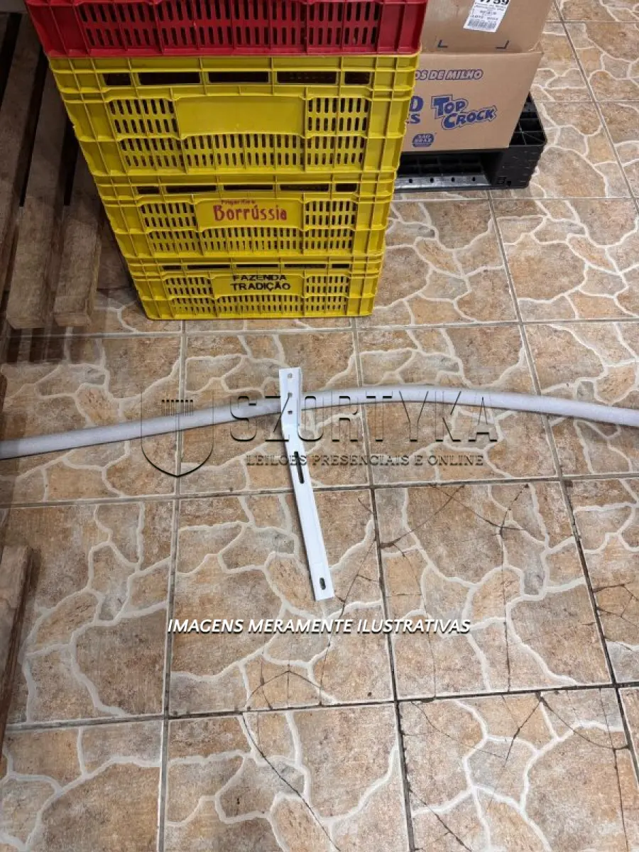 LOTE 003 - EQUIPAMENTOS PARA INSTALAÇÃO DE ARCONDICIONADO, 02 BOTIJÕES DE GÁS P45, 01 BOTIJÃO DE GÁS P13,