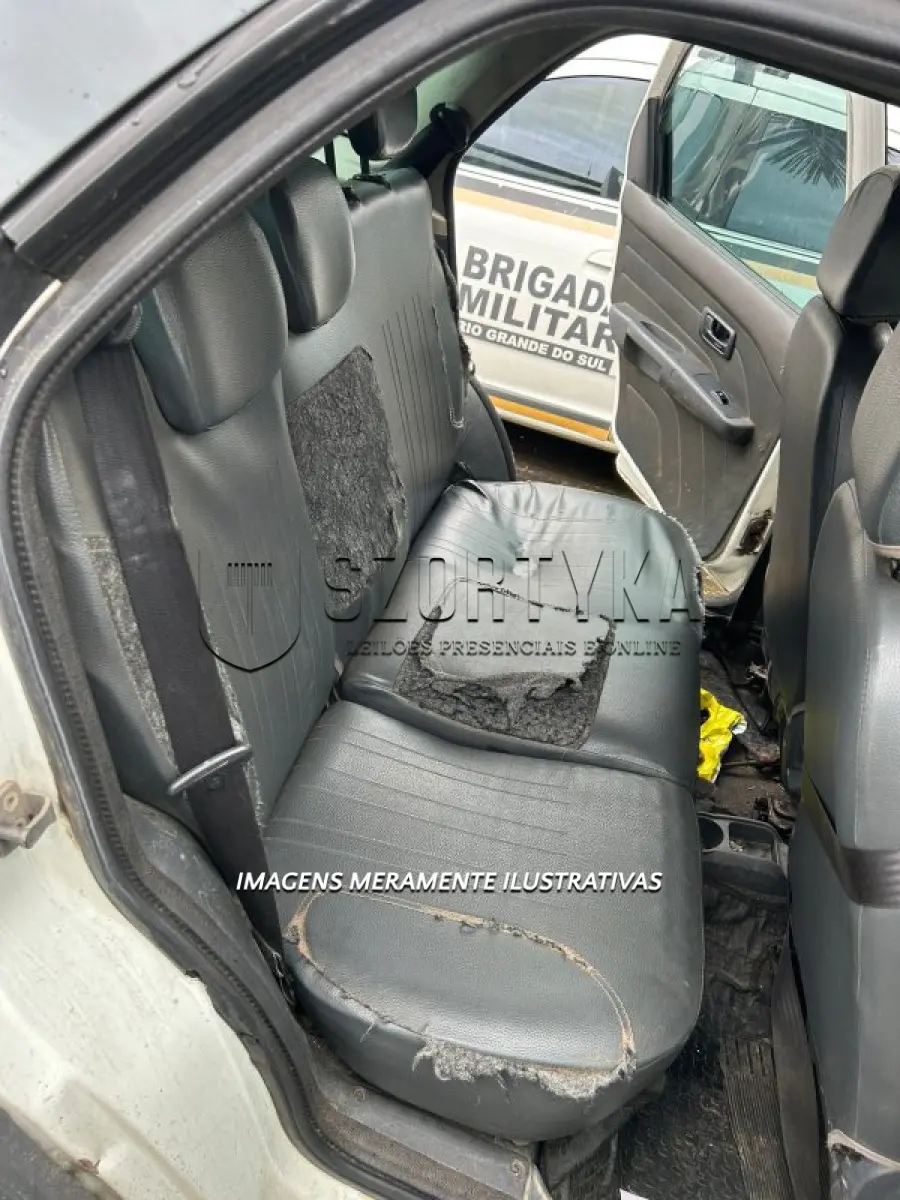 LOTE 026 - FIAT/WEEKEND ADVENTURE - PLACA: IYT3875