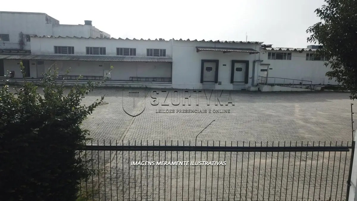 LOTE 001 - IMÓVEL INDUSTRIAL COM ÁREA DE 13,3193 HA COM ESTRUTURA DE FRIGORÍFICO