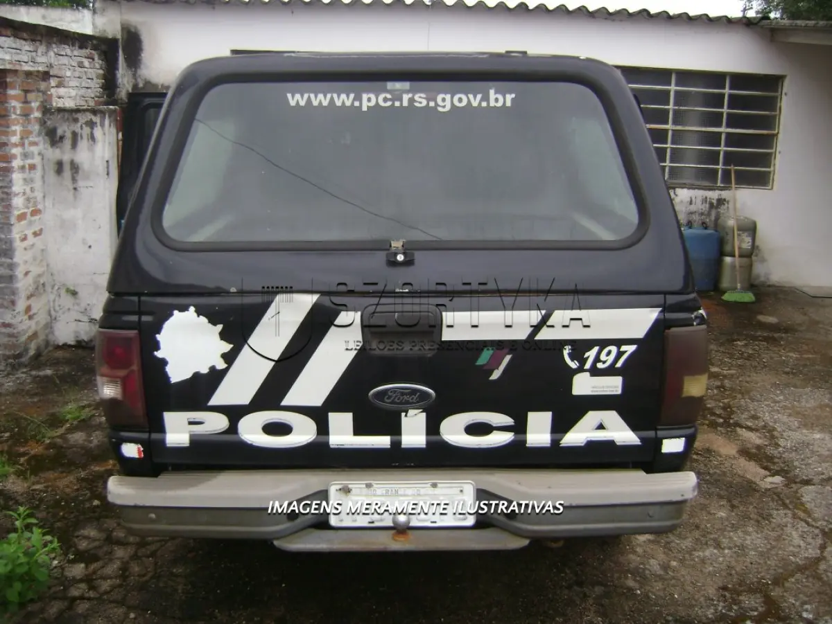 LOTE 029 - I/FORD RANGER XL 13P - PLACA: IPS5818